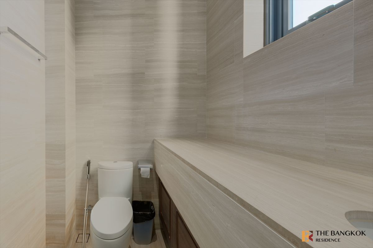 For SaleCondoSukhumvit, Asoke, Thonglor :  💎Luxury Condo at Special Price The Diplomat 39 near BTS Phrom Phong 