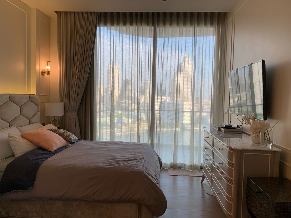 For RentCondoWongwianyai, Charoennakor : 💎 For Rent – Super Luxury Condo at Magnolias Waterfront Residences 1-Bedroom, Fully Furnished with Stunning City & River Views, Prime Location near BTS Saphan Taksin