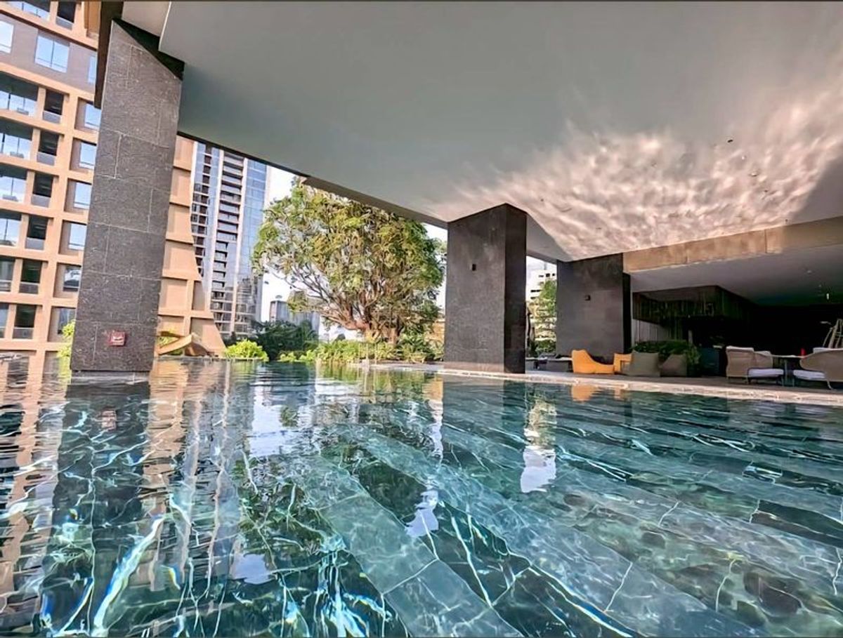 For RentCondoSiam Paragon ,Chulalongkorn,Samyan : Pet-Friendly !!! Luxury Residence for Rent at Kimpton Maa-Laai Bangkok 1-Bedroom Residence with Full Services and Facilities, Lang Suan Road, Lumpini Subdistrict, Patumwan District