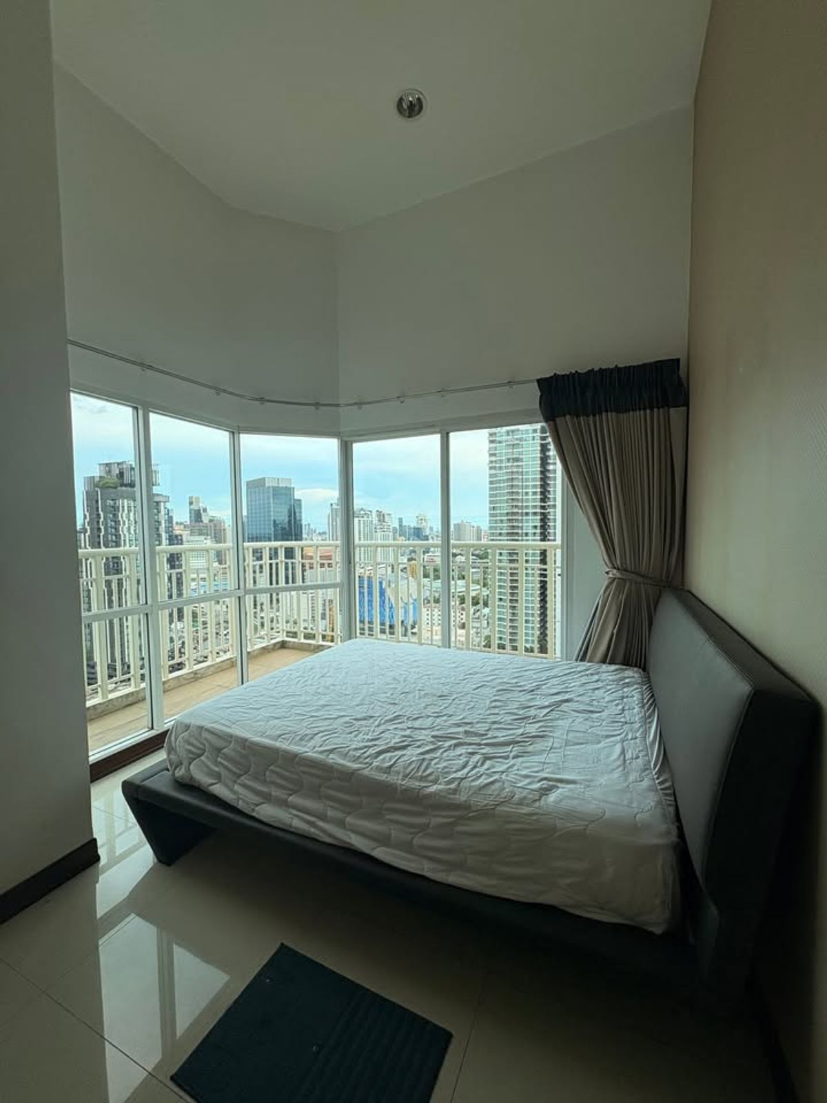 For RentCondoSukhumvit, Asoke, Thonglor : 59 Heritage