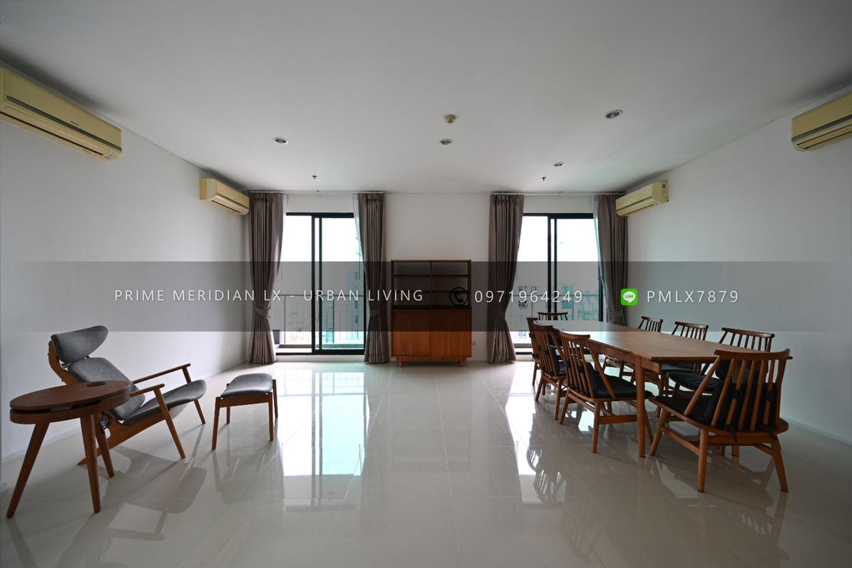 ขายคอนโดพระราม 9 เพชรบุรีตัดใหม่ RCA : Villa Asoke - Penthouse with stunning views, Large outdoor terrace space