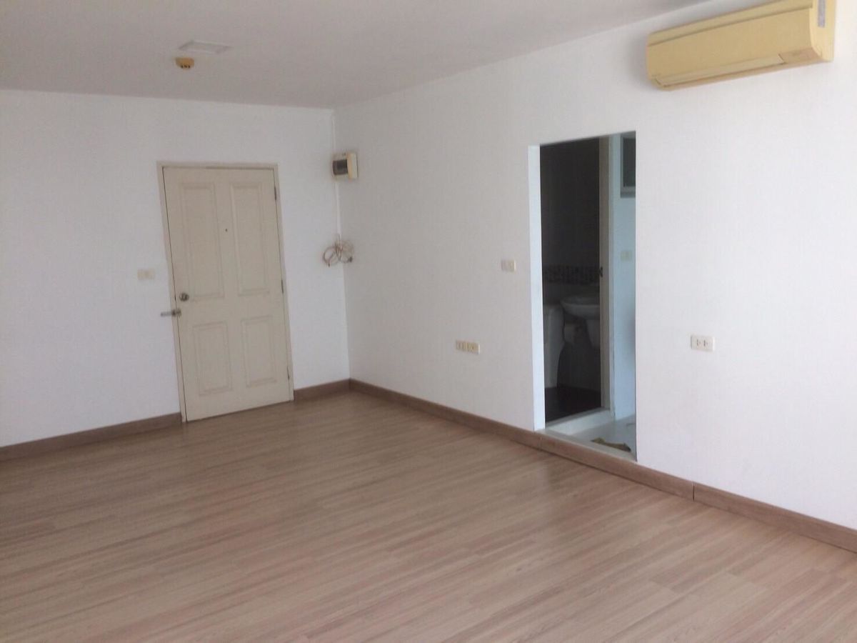 For SaleCondoNawamin, Ramindra : (Code TA002) Condo for sale D Condo Ramindra Da Condo Ram Inthra, beautiful room, good view !!