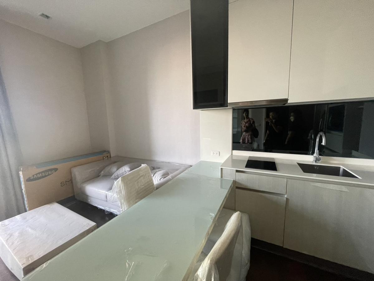 For SaleCondoRama9, Petchburi, RCA : Q Asoke Condo in the city center, 1 bedroom, 45 sqm, near Phetchaburi MRTPrice 7.8 million with complete facilities!