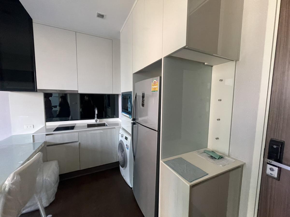 For SaleCondoRama9, Petchburi, RCA : Q Asoke Condo in the city center, 1 bedroom, 45 sqm, near Phetchaburi MRTPrice 7.8 million with complete facilities!
