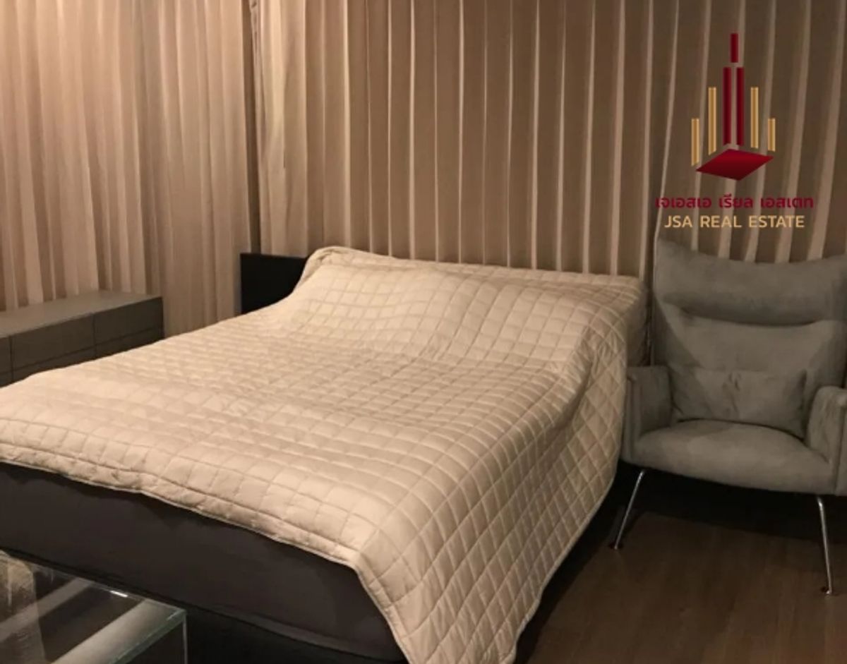 For SaleCondoSilom, Saladaeng, Bangrak : ✨ For Sale: M Silom Condo ✨ 💰 ONLY 9,000,000 THB