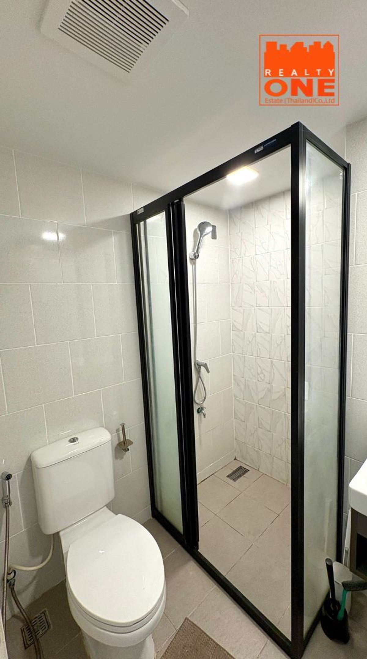 ขายคอนโดปทุมธานี รังสิต ธรรมศาสตร์ : ขายคอนโด KAVE Ava คลองหลวง หลัง ม.ธรรมศาสตร์ ศูนย์รังสิต ห้องใหม่และพร้อมอยู่ ราคาสุดคุ้ม