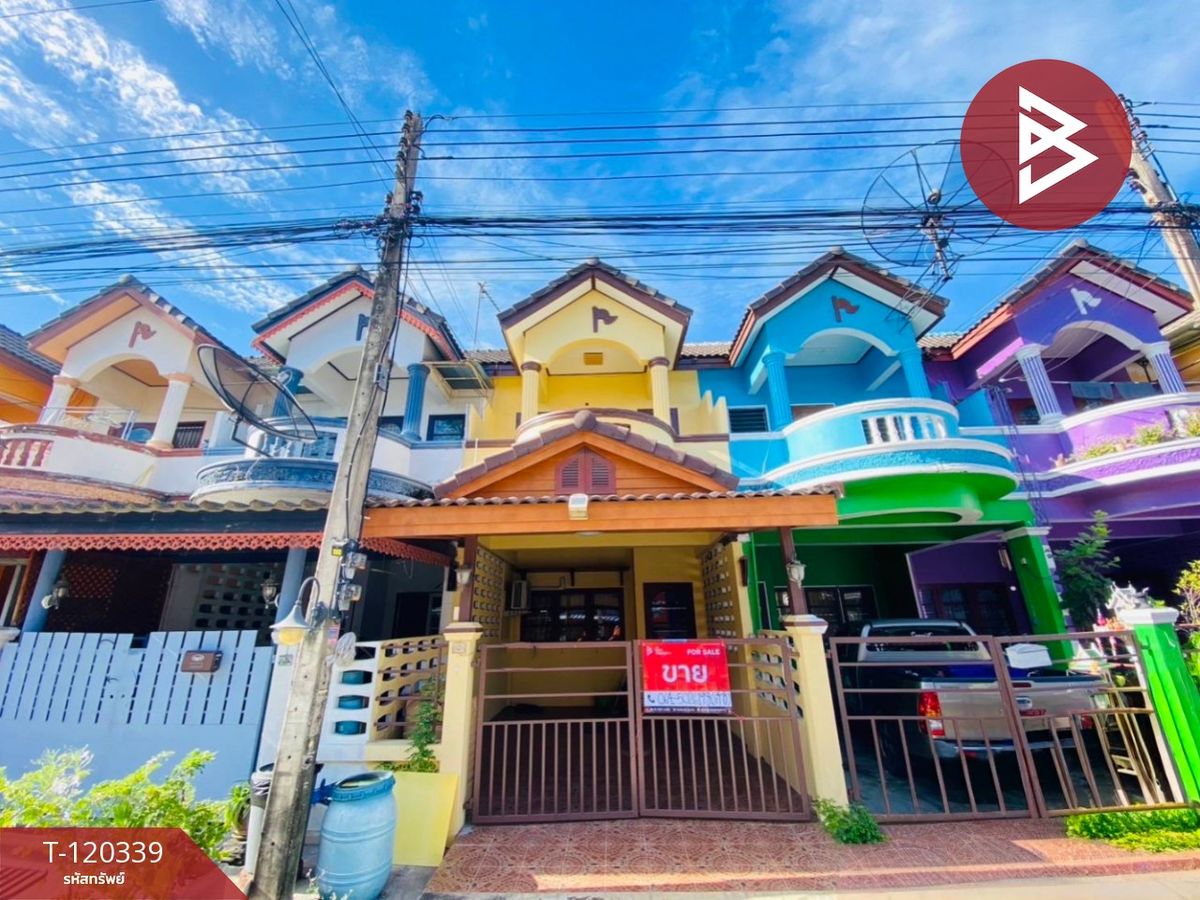 For SaleTownhomePathum Thani,Rangsit, Thammasat : Townhouse for sale Porn Thaweewat 1 Village, Khlong Luang, Pathum Thani