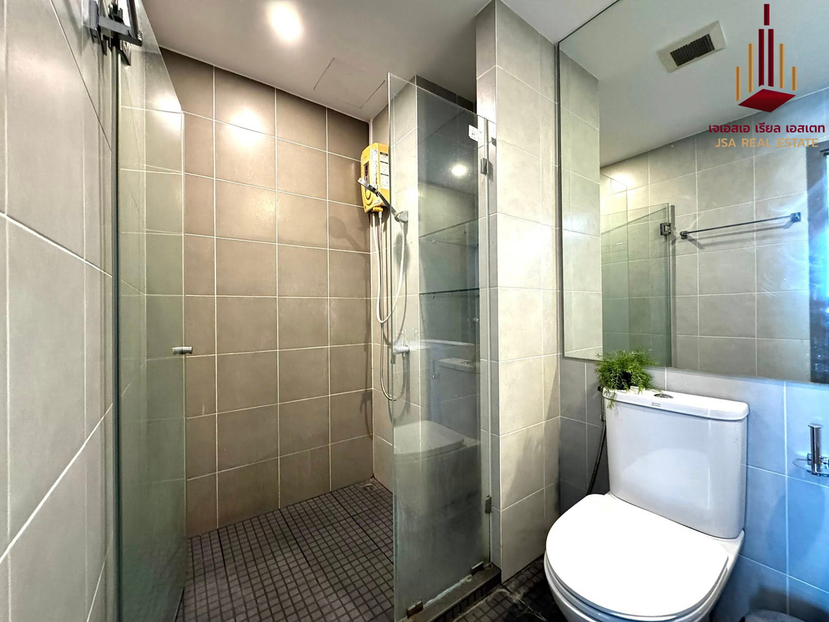 ให้เช่าคอนโดบางนา แบริ่ง ลาซาล : ✨ For Rent : Ideo O2 Condo ✨  💰 Only 14,000 thb/month