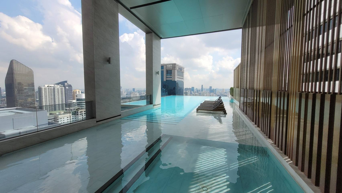 ให้เช่าคอนโดสุขุมวิท อโศก ทองหล่อ : ✨ For Rent: The Esse Asoke Condo ✨ 💰 Only 32,000 THB/month