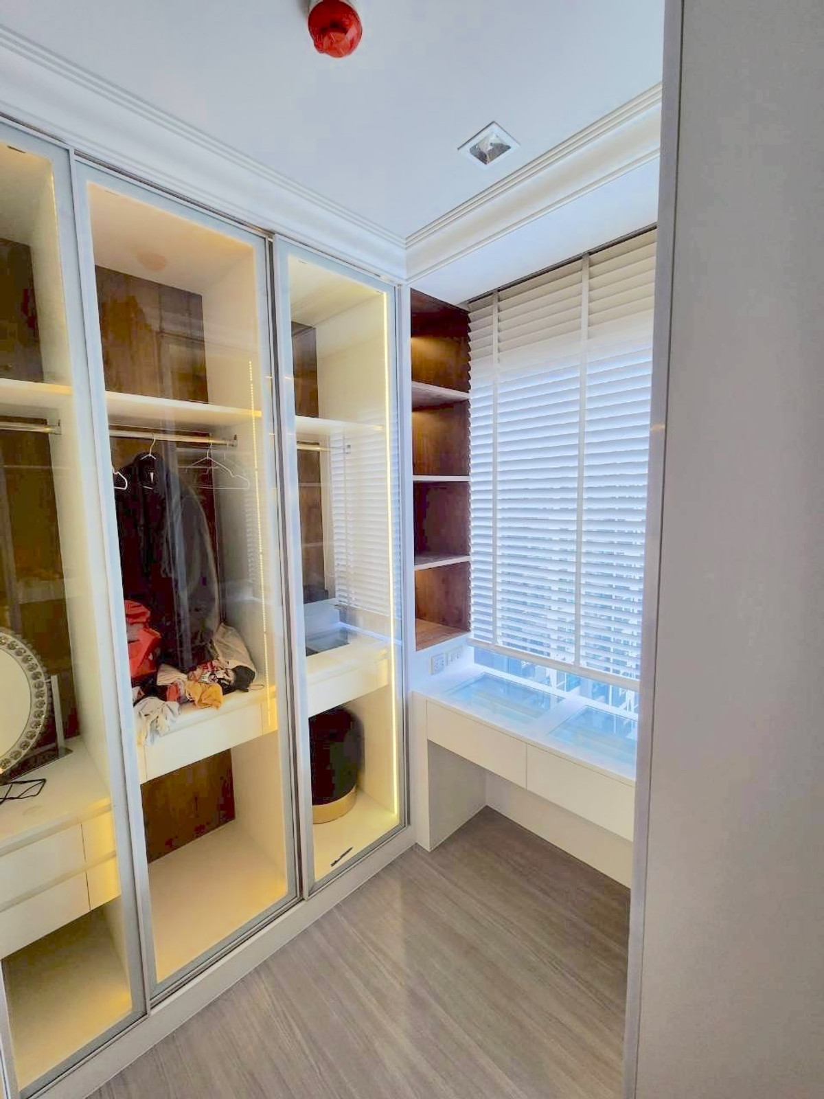 ขายคอนโดพระราม 9 เพชรบุรีตัดใหม่ RCA :  🔥 ด่วน 🔥 ถูกมาก แต่งสวย ตรงปก พร้อมปิดดิว พร้อมจบ ต่อลองได้เลย 