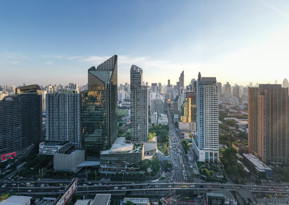 ให้เช่าคอนโดพระราม 9 เพชรบุรีตัดใหม่ RCA : ✨ For Rent: The Esse at Singha Complex Condo ✨ 💰 Only 25,000 THB/month