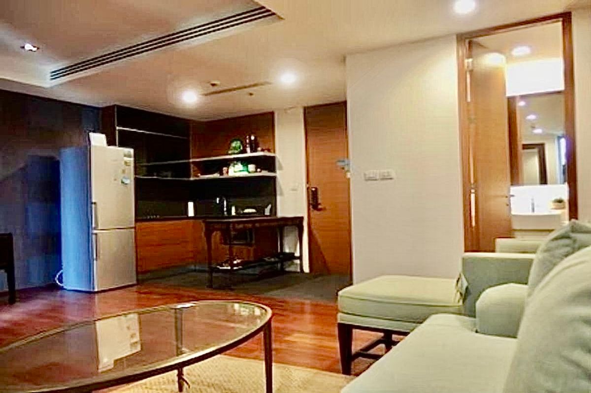 For SaleCondoSukhumvit, Asoke, Thonglor : 🔥 Sale with tenant, South Facing, Pet Friendly !!🔥 Code C20221206830..........Ashton Morph 38, 1 bedroom, 1 bathroom, furnished, Special Deal!!📣📣