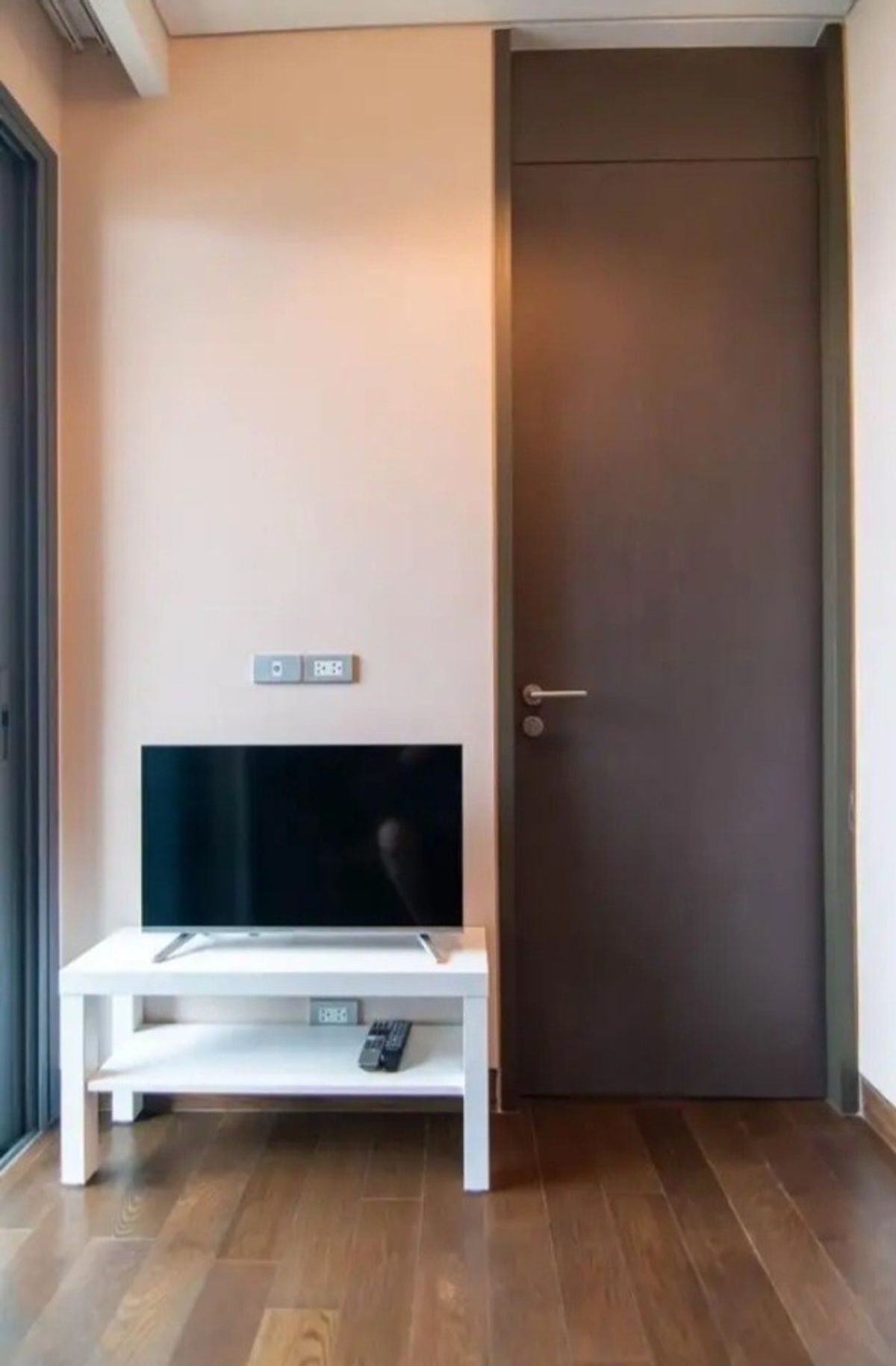 For RentCondoSukhumvit, Asoke, Thonglor : ✅ TLP124 ✅ Line : @p2nproperty