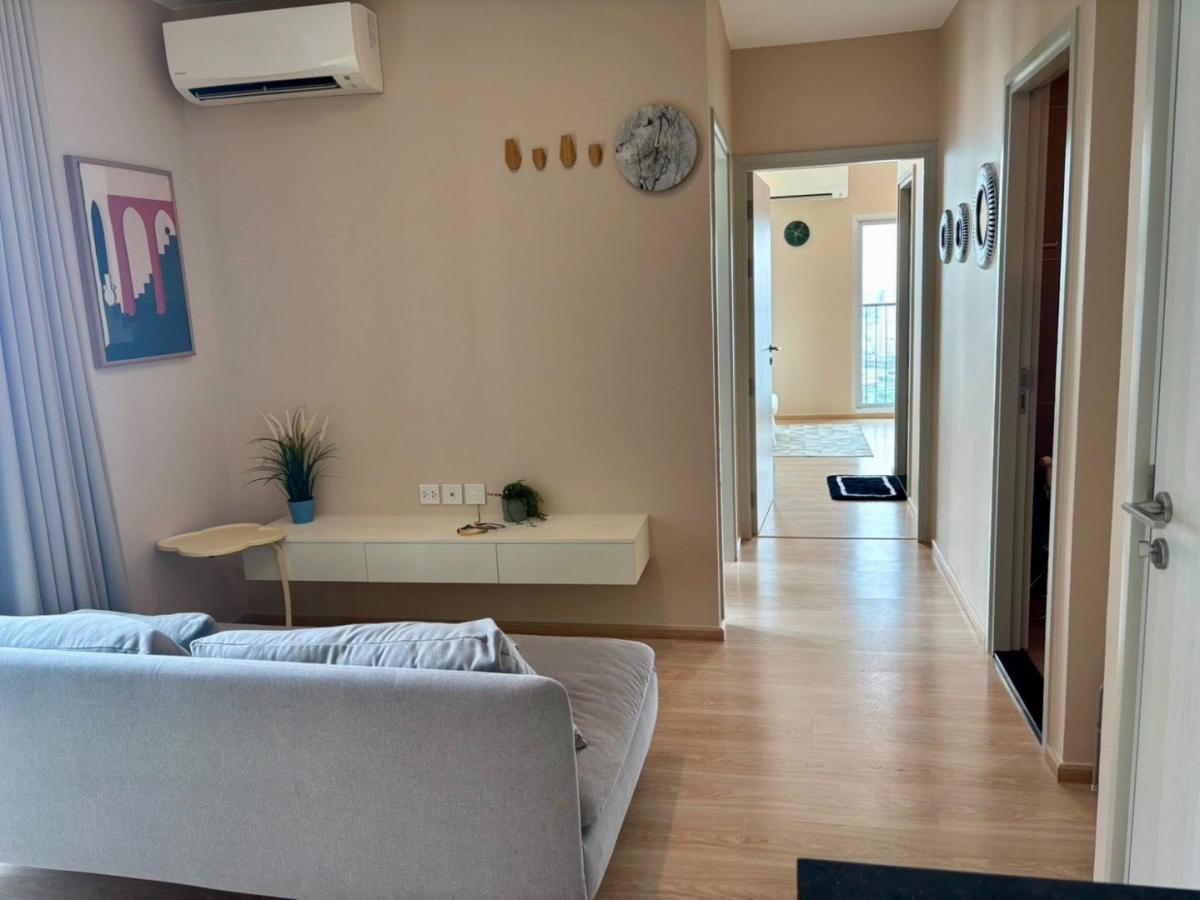 ให้เช่าคอนโดรัชดา ห้วยขวาง : 🔥ให้เช่าด่วน🔥โนเบิล รีวอลฟ์ รัชดา 2 ใกล้ MRT ศูนย์วัฒนธรรม เฟอร์นิเจอร์ครบ พร้อมเข้าอยู่