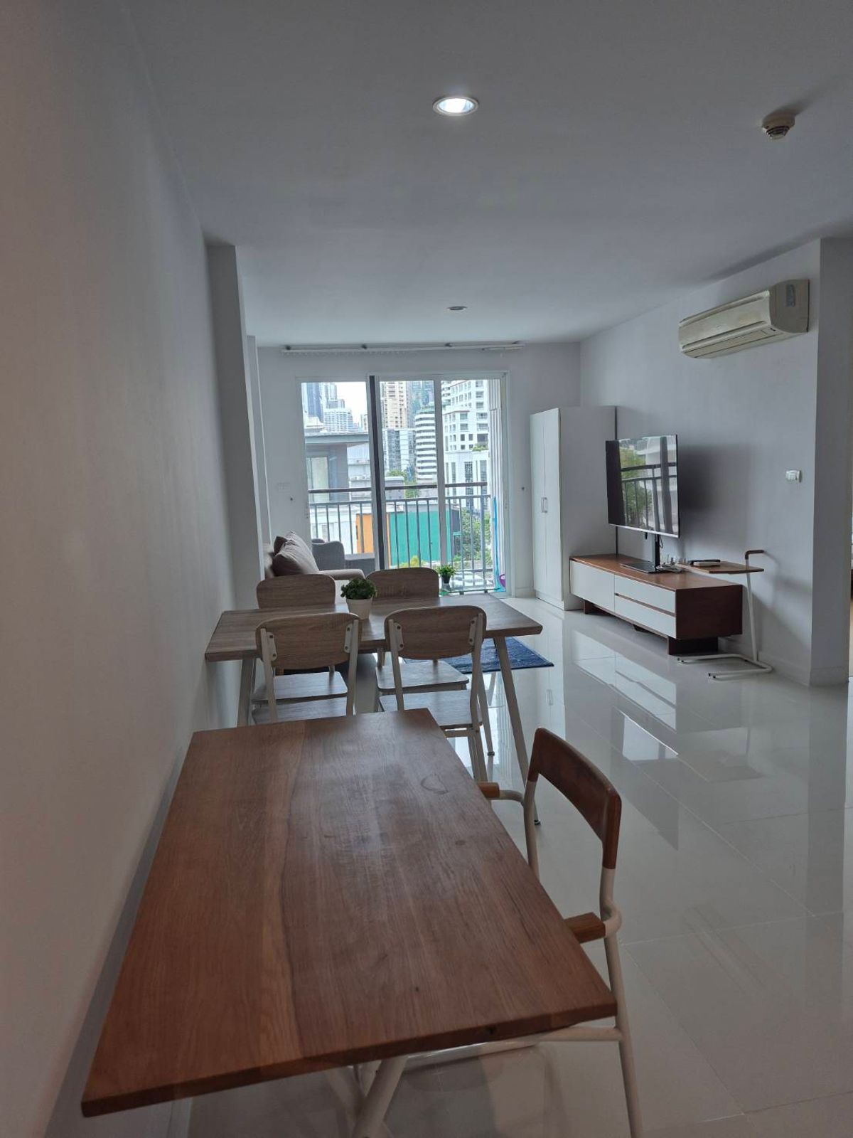 ขายคอนโดสุขุมวิท อโศก ทองหล่อ : Voque Sukhumvit 16 / 1 Bedroom (FOR SALE), โว๊ค สุขุมวิท 16 / 1 ห้องนอน (ขาย) NC096