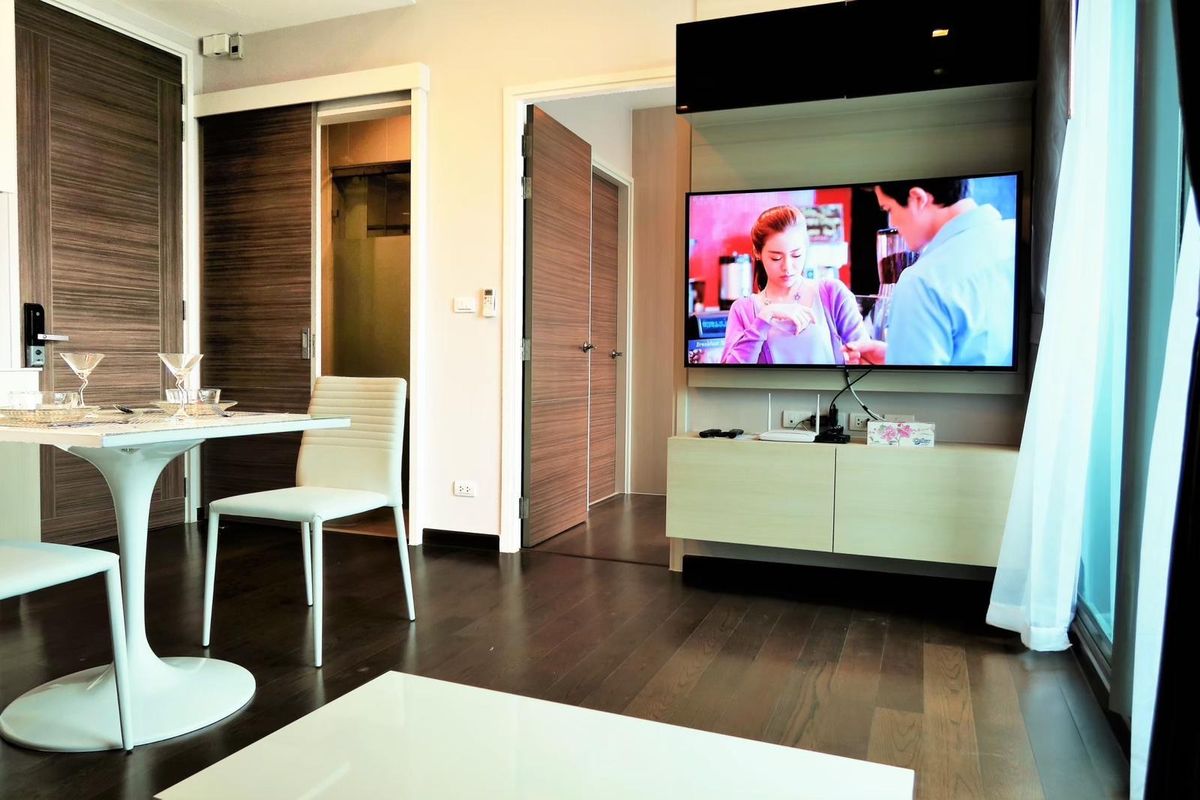 ให้เช่าคอนโดพระราม 9 เพชรบุรีตัดใหม่ RCA : Q Asoke One bedroom Rental 