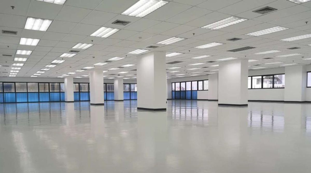 ขายสำนักงานราชเทวี พญาไท : Office Tower for sale in Pahonyothin Road, 1 Rai, 27 storey, Parking 144 spaces, Office usable area 7,347 sq.m.