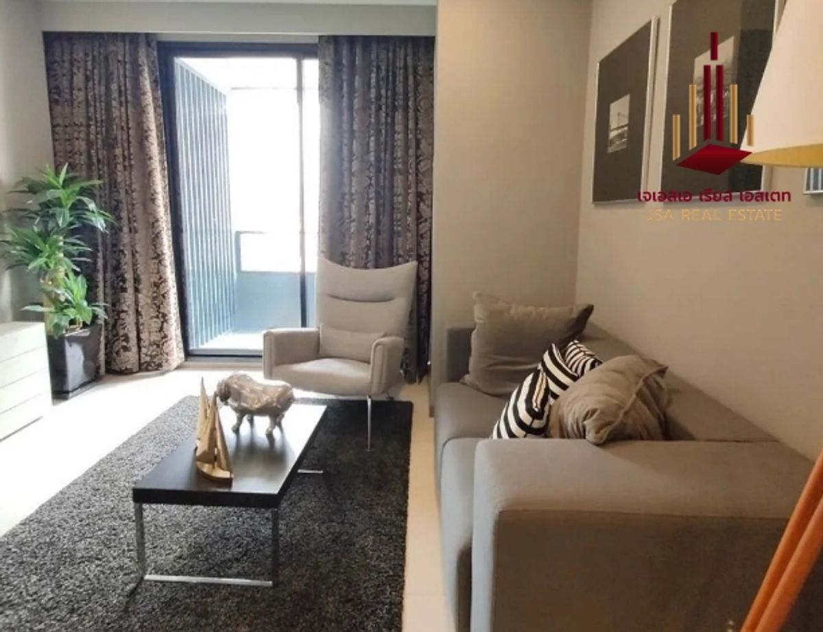 For SaleCondoSilom, Saladaeng, Bangrak : ✨ For Sale: M Silom Condo ✨ 💰 ONLY 9,700,000 THB