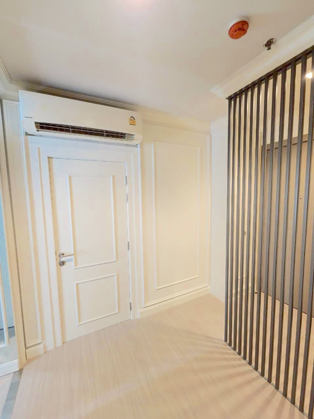 ขายคอนโดพระราม 9 เพชรบุรีตัดใหม่ RCA :  🔥 ด่วน 🔥 ถูกมาก แต่งสวย ตรงปก พร้อมปิดดิว พร้อมจบ ต่อลองได้เลย 