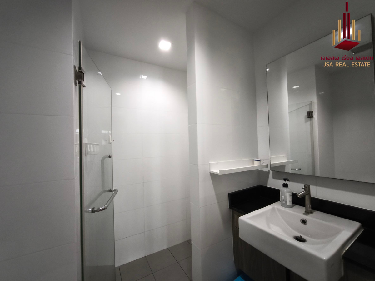 For RentCondoLadprao, Central Ladprao : ✨ For Rent: Chapter One Midtown Ladprao 24 condo ✨ 💰 💰 20,000 THB/Month