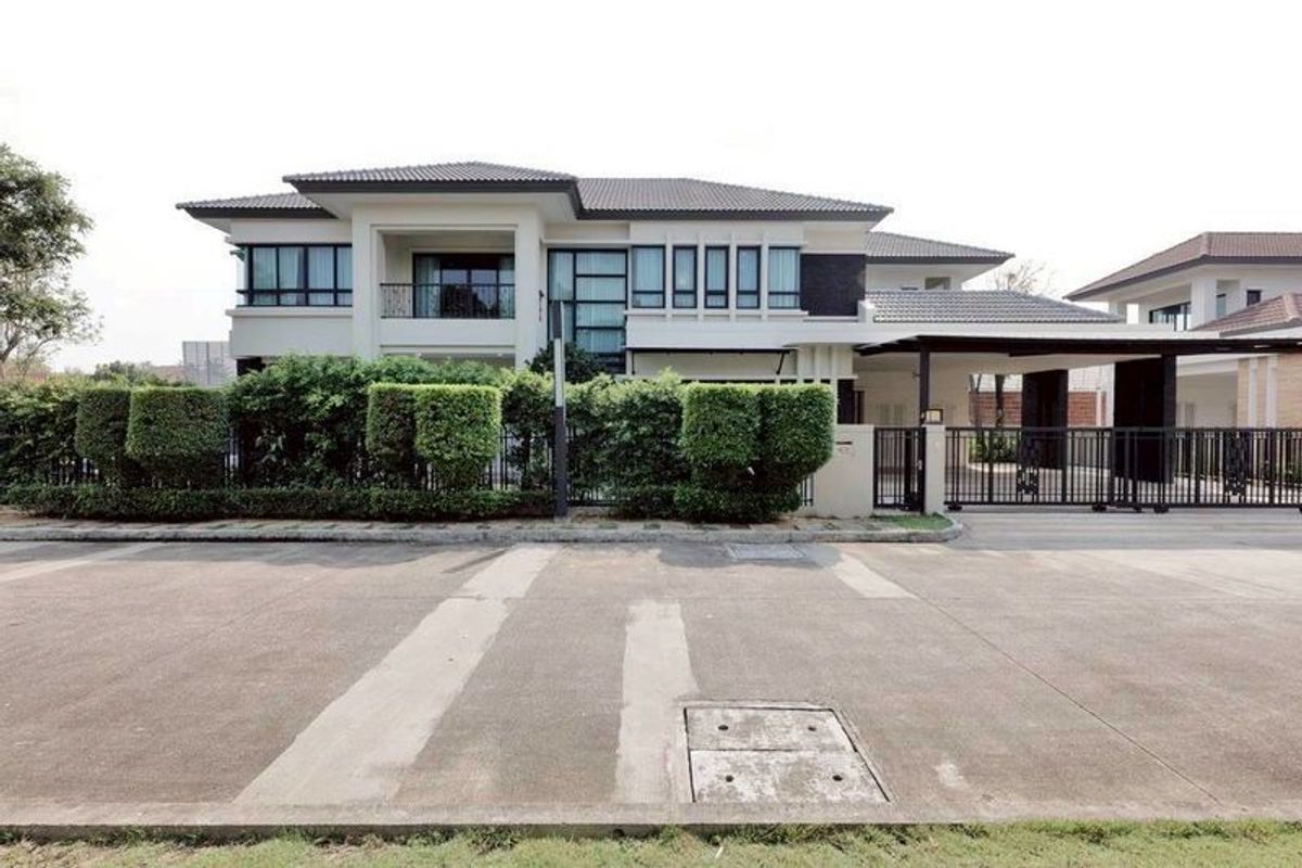 For SaleHouseRama5, Ratchapruek, Bangkruai : House for sale, Pluvilla, Grand Bangkok Boulevard Project Ratchaphruek-Rattanathibet, an area of ​​140 square wah, 4 bedrooms, 6 bathrooms, 3 parking spaces, Bang Rak Noi Subdistrict Mueang Nonthaburi District Nonthaburi Province