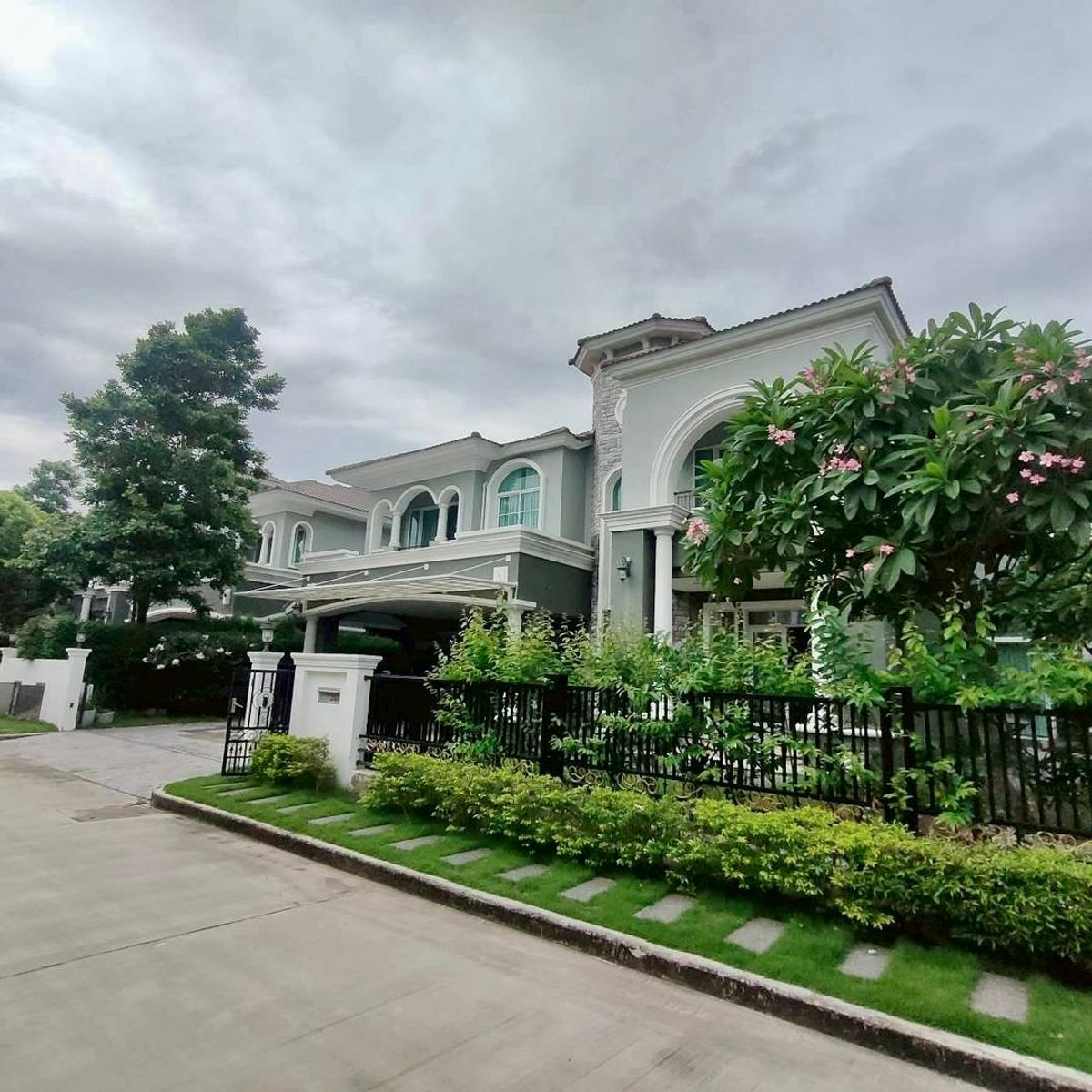 For SaleHouseLadkrabang, Suwannaphum Airport : 💎 Luxury house, Two Grandde Monaco, Bang Na - Ring 115 sq.who | living space 345 sq.m.