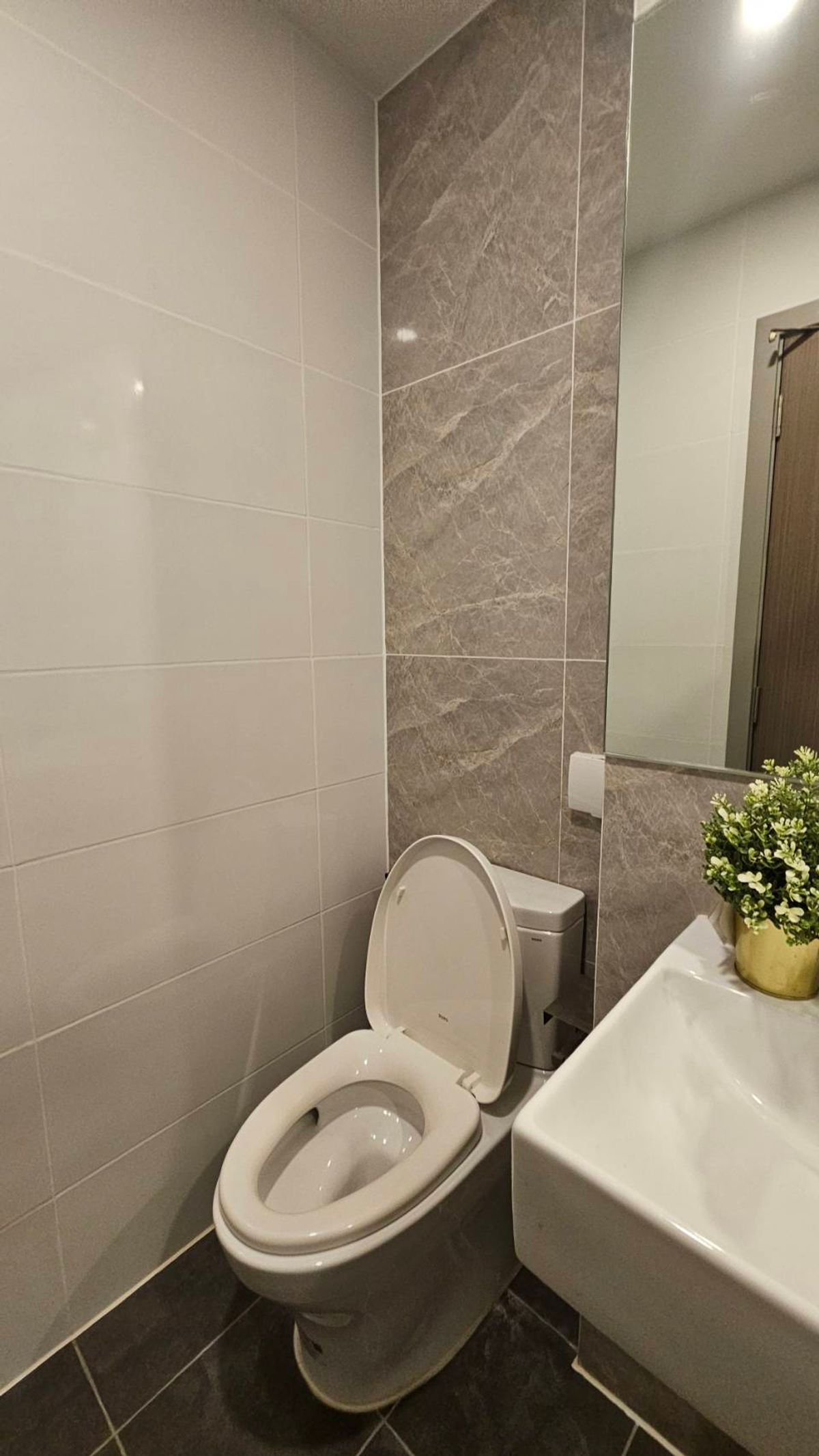 ให้เช่าคอนโดลาดพร้าว101 แฮปปี้แลนด์ : ให้เช่าคอนโด The Origin บางกะปิ ห้องสวย พร้อมเครื่องใช้ไฟฟ้าเฟอร์นิเจอร์ครบ