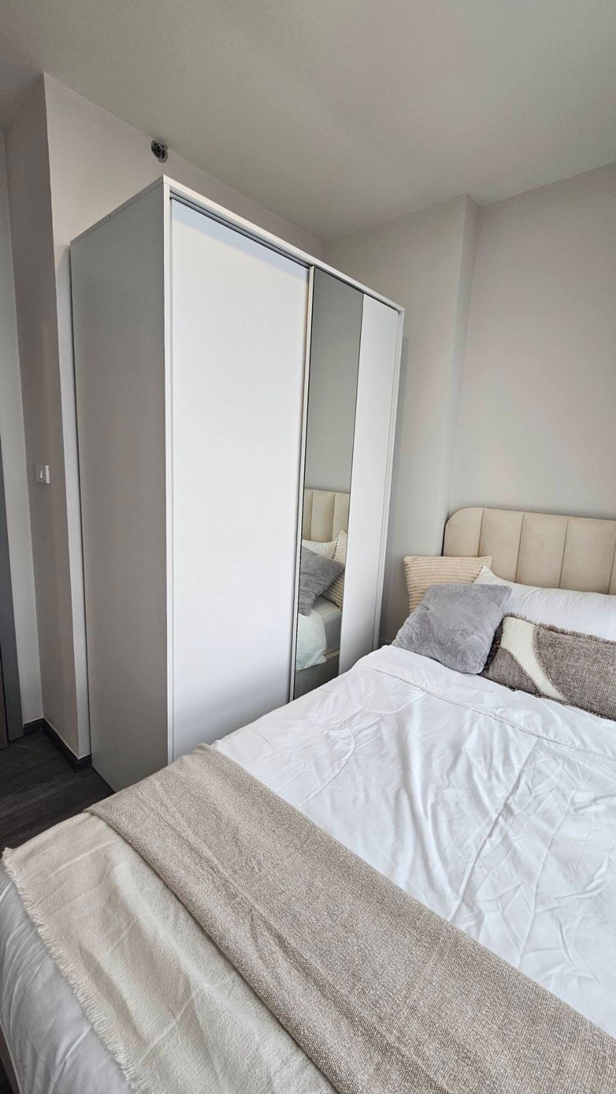 ให้เช่าคอนโดลาดพร้าว101 แฮปปี้แลนด์ : ให้เช่าคอนโด The Origin บางกะปิ ห้องสวย พร้อมเครื่องใช้ไฟฟ้าเฟอร์นิเจอร์ครบ