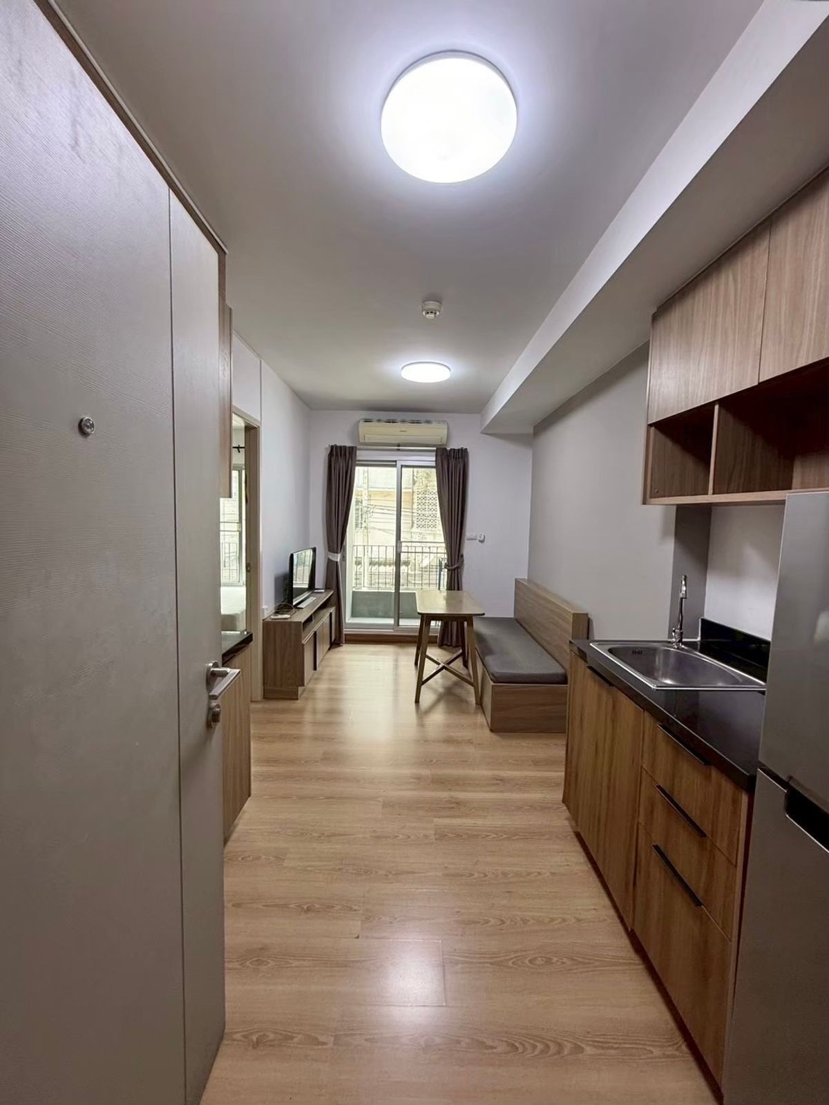 For RentCondoKasetsart, Ratchayothin : Very cheap for rent.