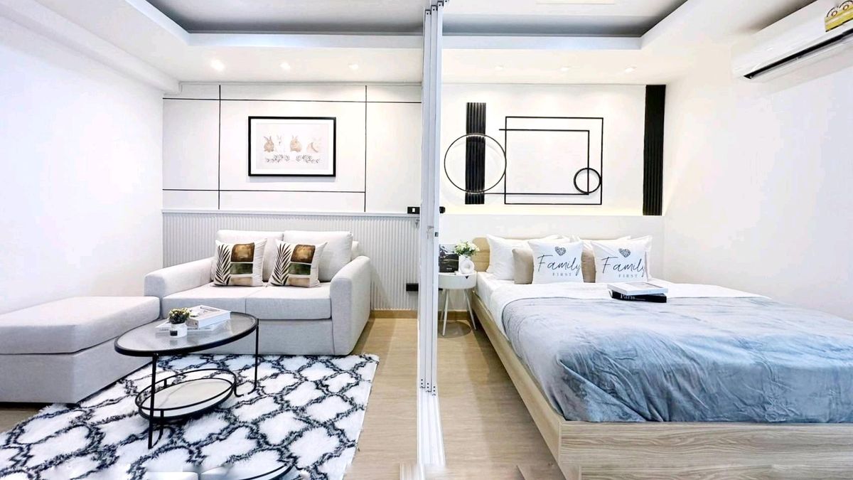 ขายคอนโดรัชดา ห้วยขวาง : 🎯 ผ่อนถูกกว่าเช่าหอ! คอนโดกลางรัชดา  เริ่มต้นไม่กี่พันกับห้องพร้อมอยู่ วิวโล่ง อากาศดี อยู่สบายแบบส่วนตัว 🎯รีเจ้นท์ รัชดา ทาวเวอร์ (Regent Ratchada Tower)✨️