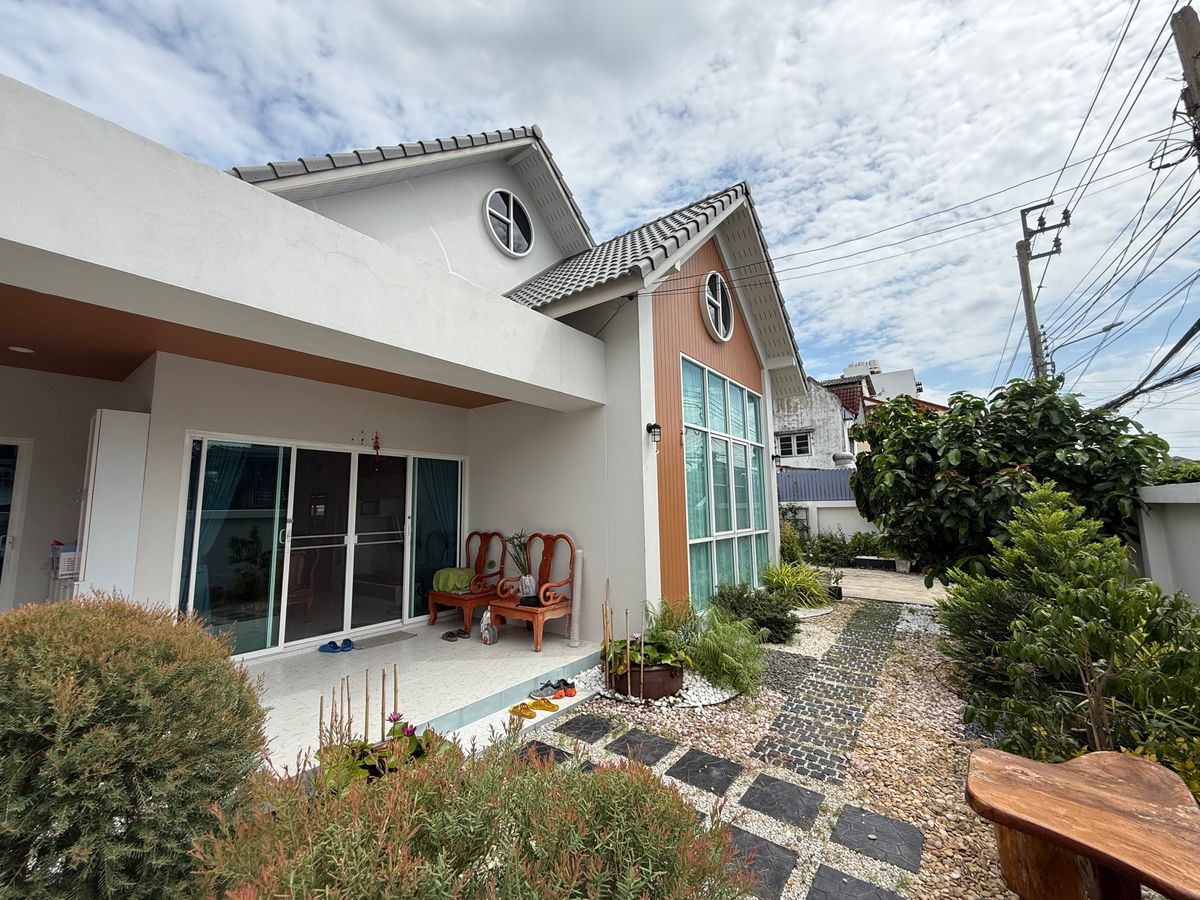 For SaleHouseNawamin, Ramindra : Single house for sale, Ram Inthra Soi 89, Ram Inthra Road, Ram Inthra Subdistrict, Khan Na Yao District, Bangkok. Selling price 15,000,000 baht