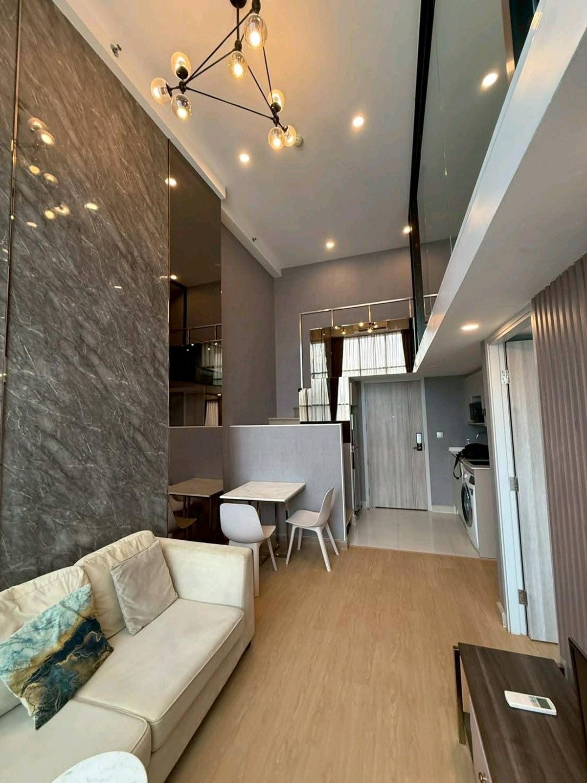 For RentCondoSathorn, Narathiwat : 💫💫 Big-Size Duplex of 45 sq.m 