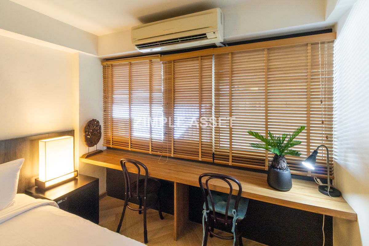 For RentSathorn, Narathiwat : Line ID: @zimple_asset Apartment on North Sathorn Road, Fully Furnished, ICONSIAM View, Quiet & Secure, near BTS Saphan Taksin, Short-term Lease Available.