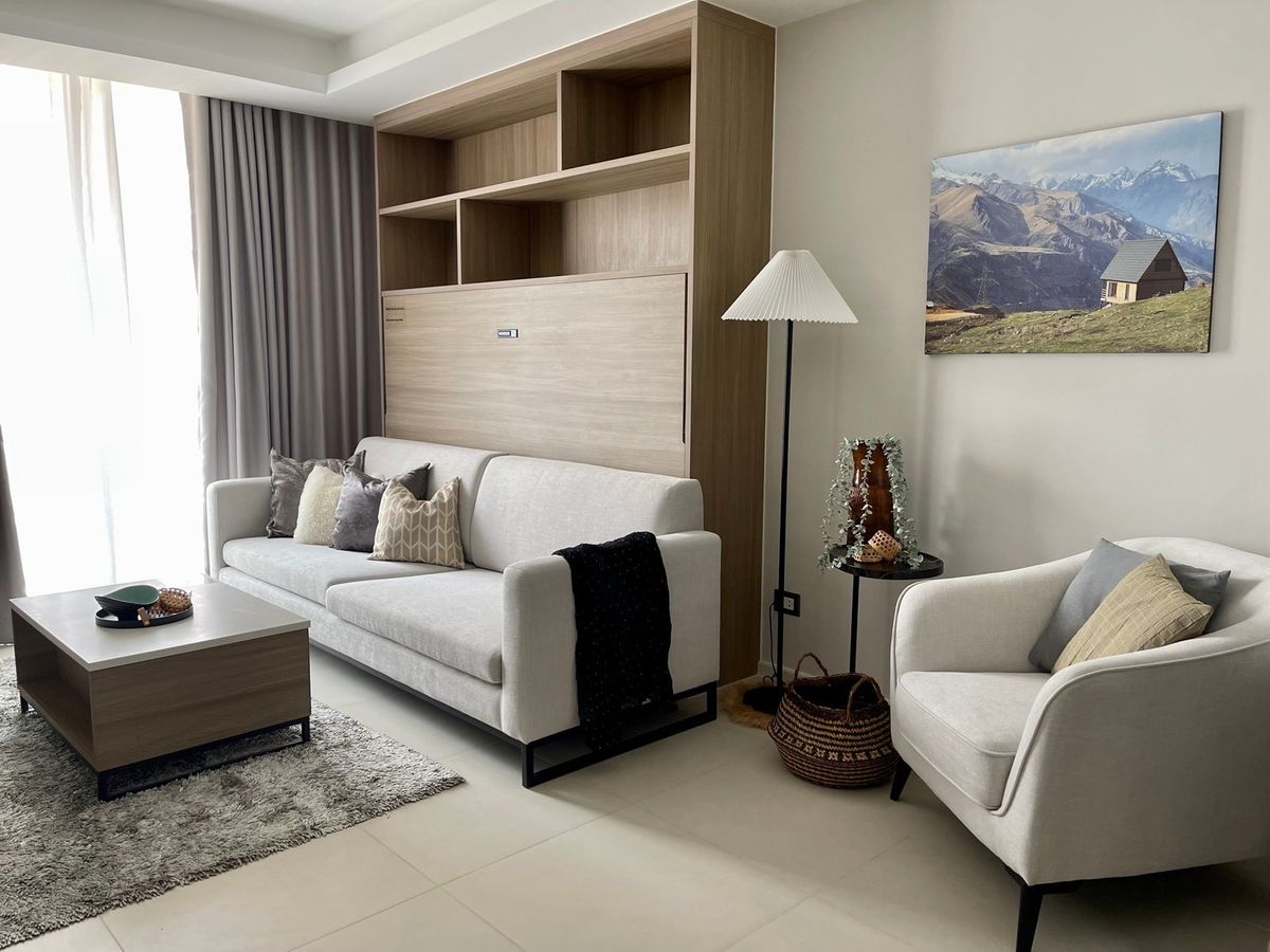 For RentCondoSukhumvit, Asoke, Thonglor : (For Rent)  2 Beds 2 Baths 71 Sqm. Fully furnished - New Renavated