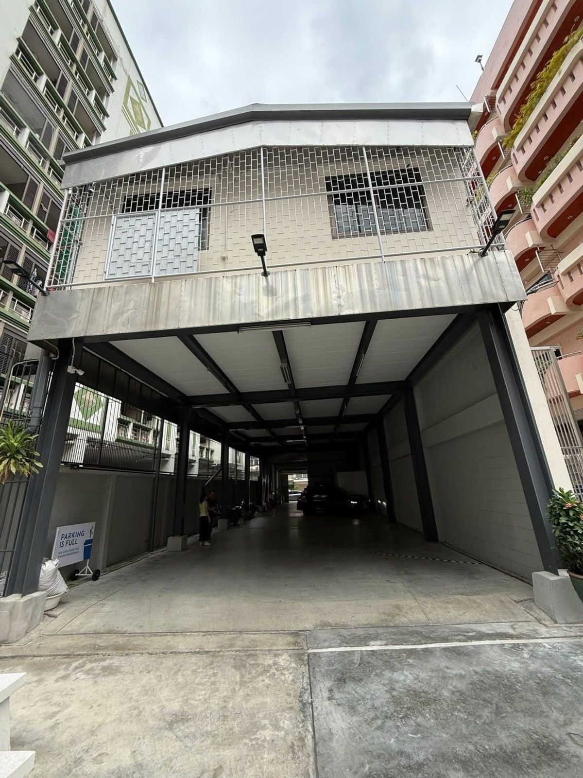 ให้เช่าโฮมออฟฟิศสาทร นราธิวาส : ให้เช่า โฮมออฟฟิศ ใกล้รถไฟฟ้าคลองเตย เชื่อมต่อ พระราม4 สาทร สีลม สุขุมวิท