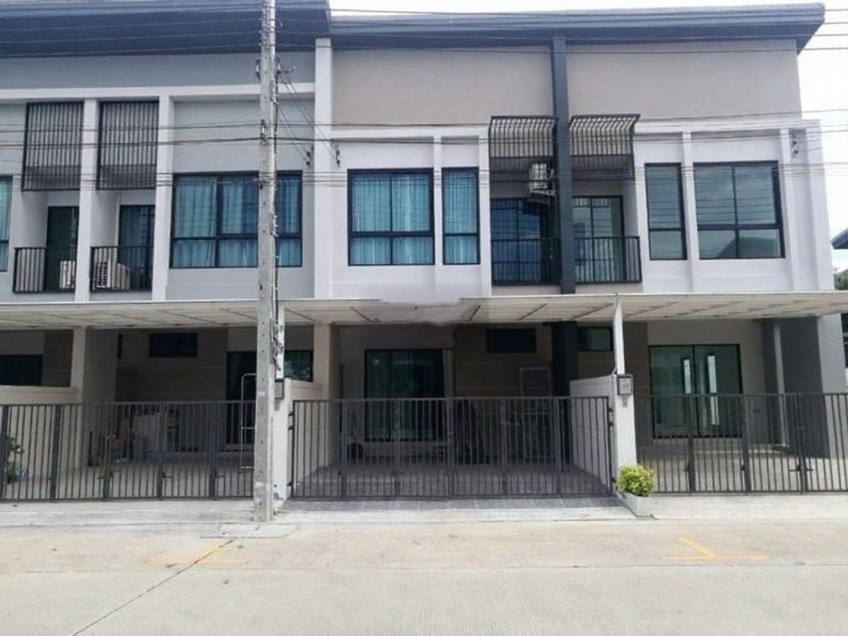 ให้เช่าทาวน์โฮมลาดกระบัง สุวรรณภูมิ : ให้เช่า time home เฉลิมพระเกียรติร.9
