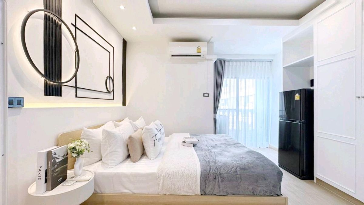 For SaleCondoRatchadapisek, Huaikwang, Suttisan : 🎯 Installment cheaper than the dormitory rental! Condo in the middle of Ratchada  Start a few thousand with the room, ready to live. The view is good. The weather is comfortable. 🎯 Regent Ratchada Tower. ✨️