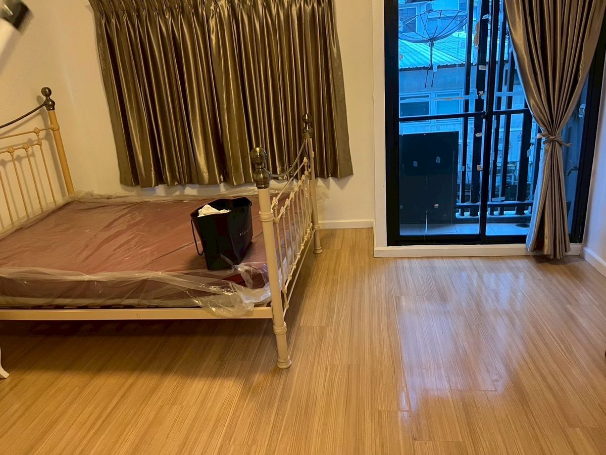 For RentCondoRatchadapisek, Huaikwang, Suttisan : 🎉 Urgent rent 624 Condo Late Ratchada 36 Building C, Floor 2, 30 sqm. 🎉 Line @bzproperty