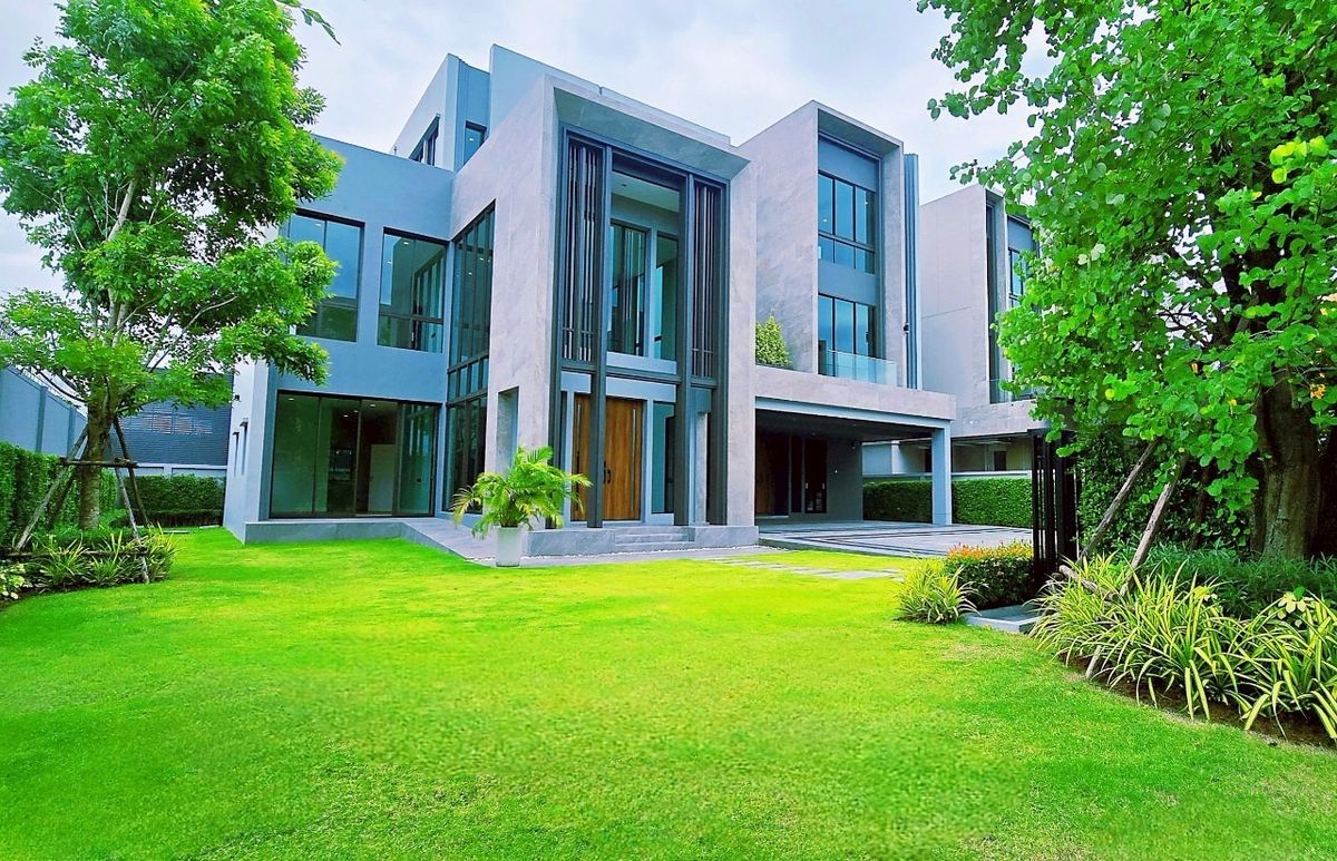 ขายบ้านพัฒนาการ ศรีนครินทร์ :  “One & Only” บ้านหลังเดียวที่พิเศษที่สุดในโครงการ Grand Bangkok Boulevard Rama 9 – Krungthep Kreetha