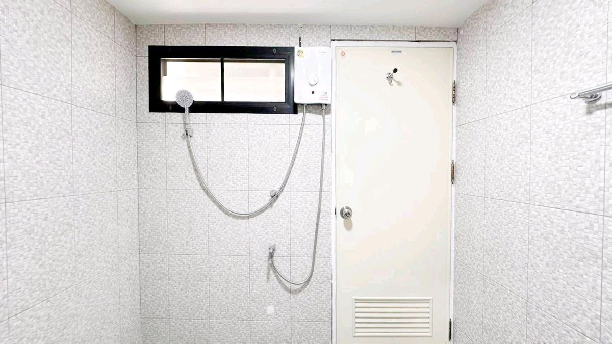 ขายคอนโดรัชดา ห้วยขวาง : 🎯 ผ่อนถูกกว่าเช่าหอ! คอนโดกลางรัชดา  เริ่มต้นไม่กี่พันกับห้องพร้อมอยู่ วิวโล่ง อากาศดี อยู่สบายแบบส่วนตัว 🎯รีเจ้นท์ รัชดา ทาวเวอร์ (Regent Ratchada Tower)✨️