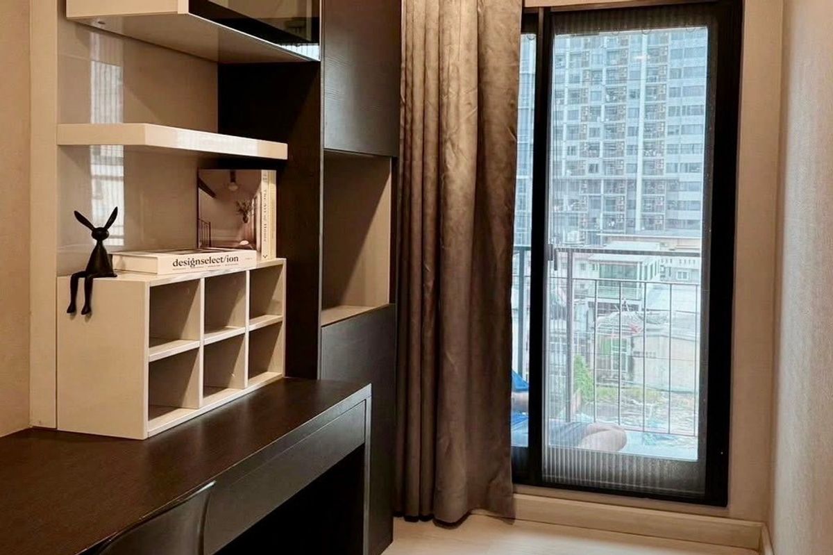 For SaleCondoSapankwai,Jatujak : 🔥 Sale with tenant, prime area!!🔥 Code C20250800023..........The Signature by Urbano, 2 bedroom, 1 bathroom, furnished, Special Deal!!📣📣