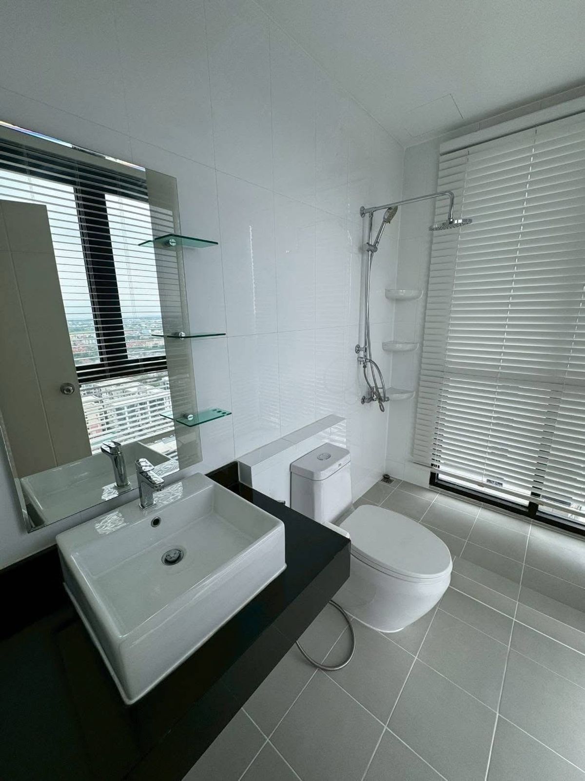 คอนโดแจ้งวัฒนะ เมืองทอง : ขายถูก ให้เช่า คอนโด ASTRO แจ้งวัฒนะ ติดรถไฟฟ้า สายสีชมพู ใกล้ เซ็นทรัล