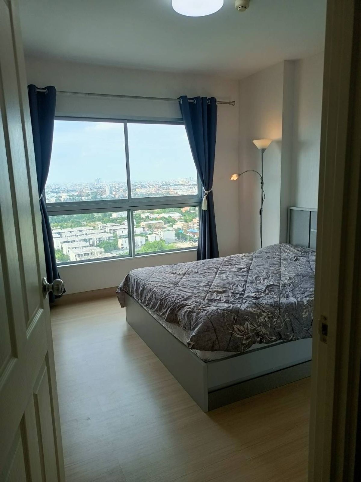 ให้เช่าคอนโดพระราม 9 เพชรบุรีตัดใหม่ RCA : ปล่อยเช่า Supalai Veranda Rama 9 | 1 ห้องนอน 38.5 ตร.ม. | ชั้น 27 | 15,000 บาท | LINE: @323gqmho | Ref: T1979