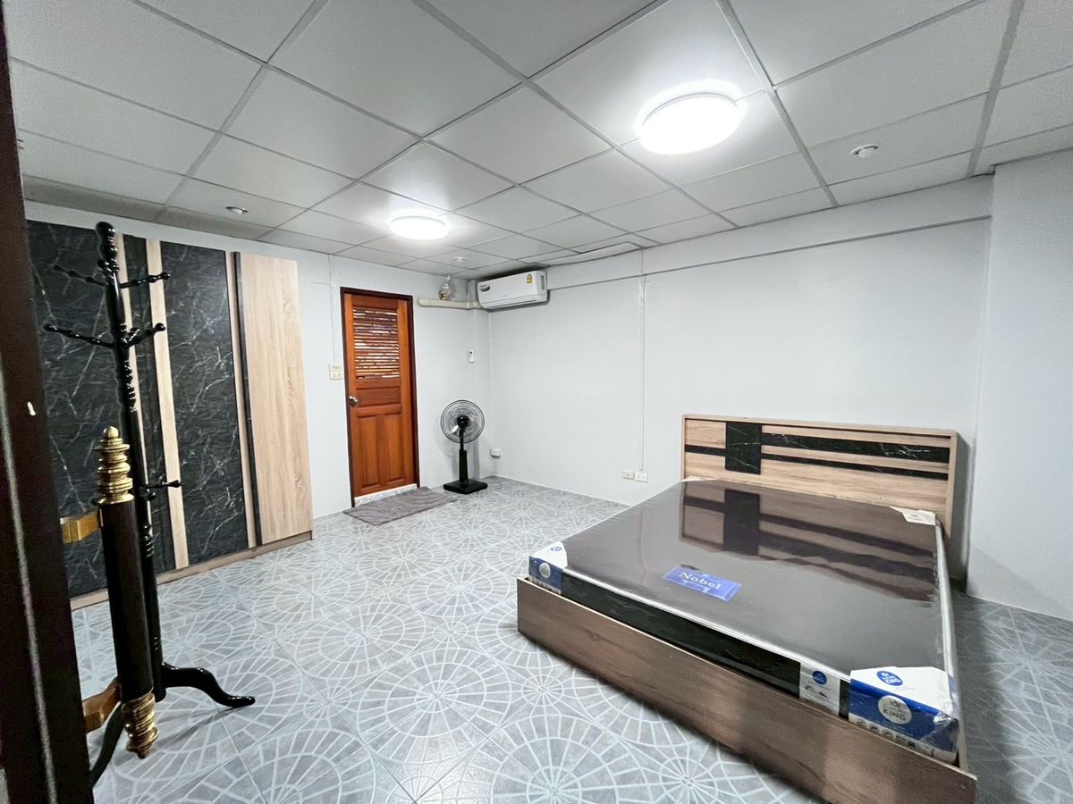 For SaleCondoBang kae, Phetkasem : (Code T122) BANGKAE CITY CONY CONDO Condo: Bang Khae City Condo near the second MRT
