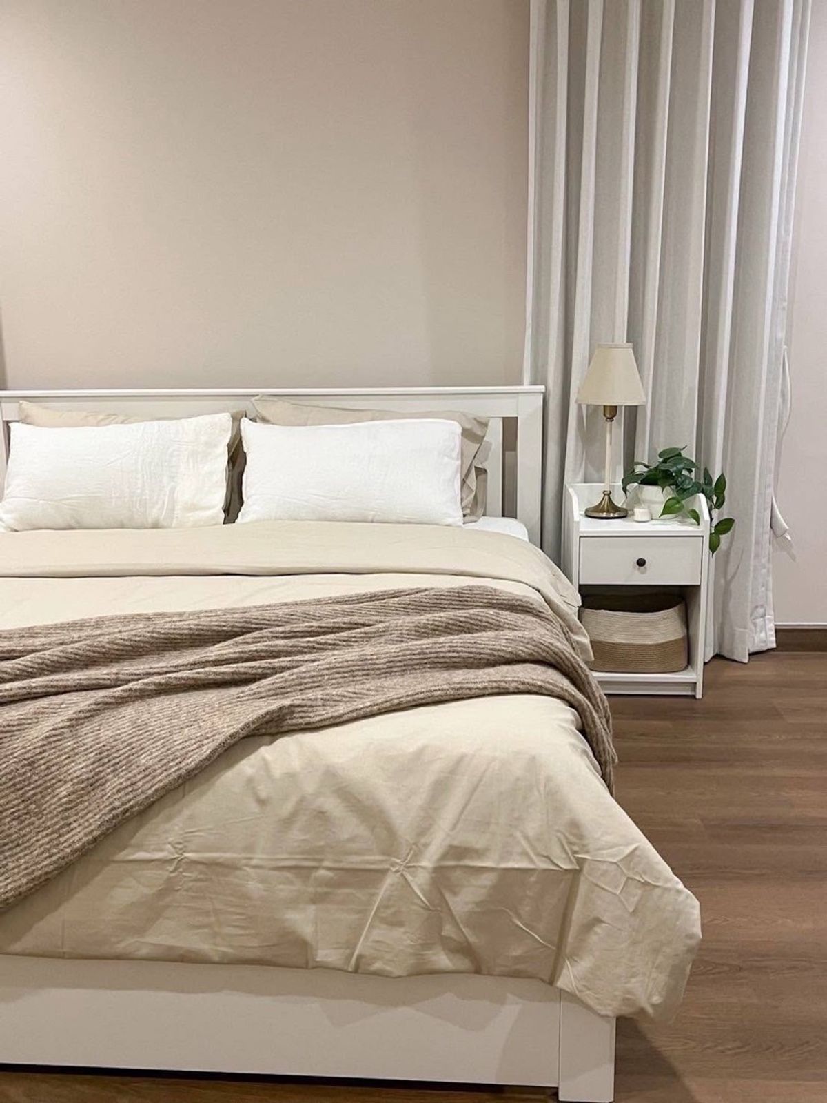 For RentHousePattanakan, Srinakarin : บ้านเดี่ยวให้เช่า – หมู่บ้านลดาวัลย์ ศรีนครินทร์ ซอยศรีด่าน 14
✨ บ้านหลังใหญ่ สวยหรู รีโนเวทใหม่ทั้งหลัง พร้อมอยู่ทันที
✨ ทำเลศักยภาพ ใกล้รถไฟฟ้าสายสีเหลือง “สถานีศรีด่าน” (เพียงหน้าหมู่บ้าน)
