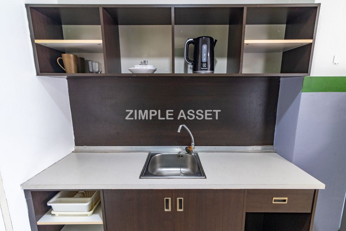 For RentSathorn, Narathiwat : Line ID: @zimple_asset Apartment on North Sathorn Road, Fully Furnished, ICONSIAM View, Quiet & Secure, near BTS Saphan Taksin, Short-term Lease Available.