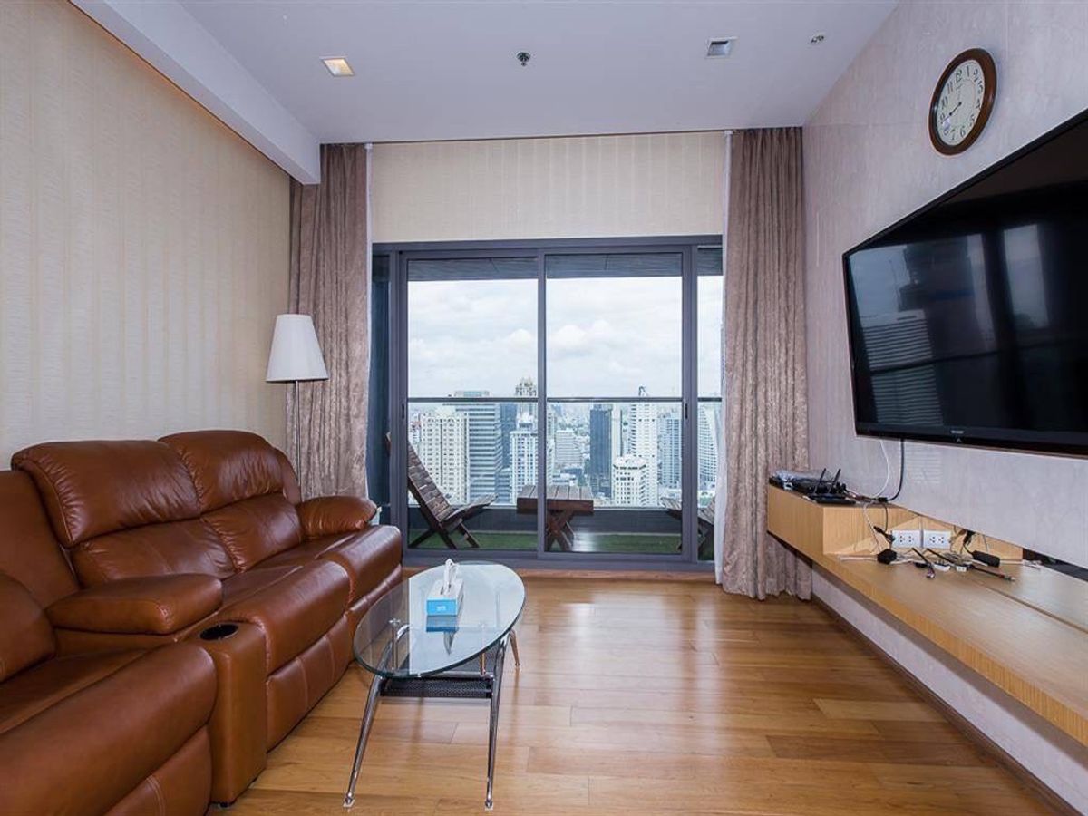 For RentCondoNana, North Nana,Sukhumvit13, Soi Nana : (For Rent) Good Price! 2 Beds 2 Baths 76 Sqm. Fully furnished 