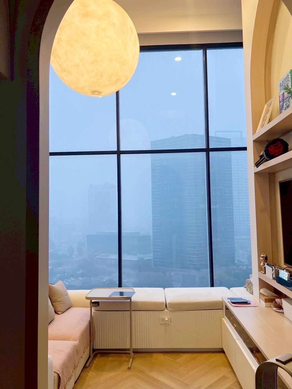 For SaleCondoKasetsart, Ratchayothin : For sale: KnightsBridge Space Ratchayothin, 1 bedroom, 50 sq m., cozily renovated.