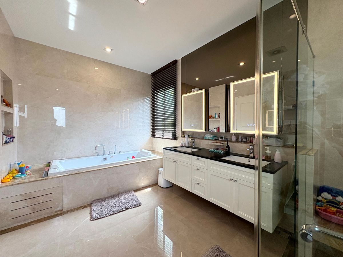 ขายบ้านลาดกระบัง สุวรรณภูมิ : บ้านเดี่ยว Luxury พรีเมียมทุกดีเทล ใส่ใจทุกฟังก์ชัน สะท้อนรสนิยมเหนือระดับ Two Grande Monaco Bangna–Wongwaen