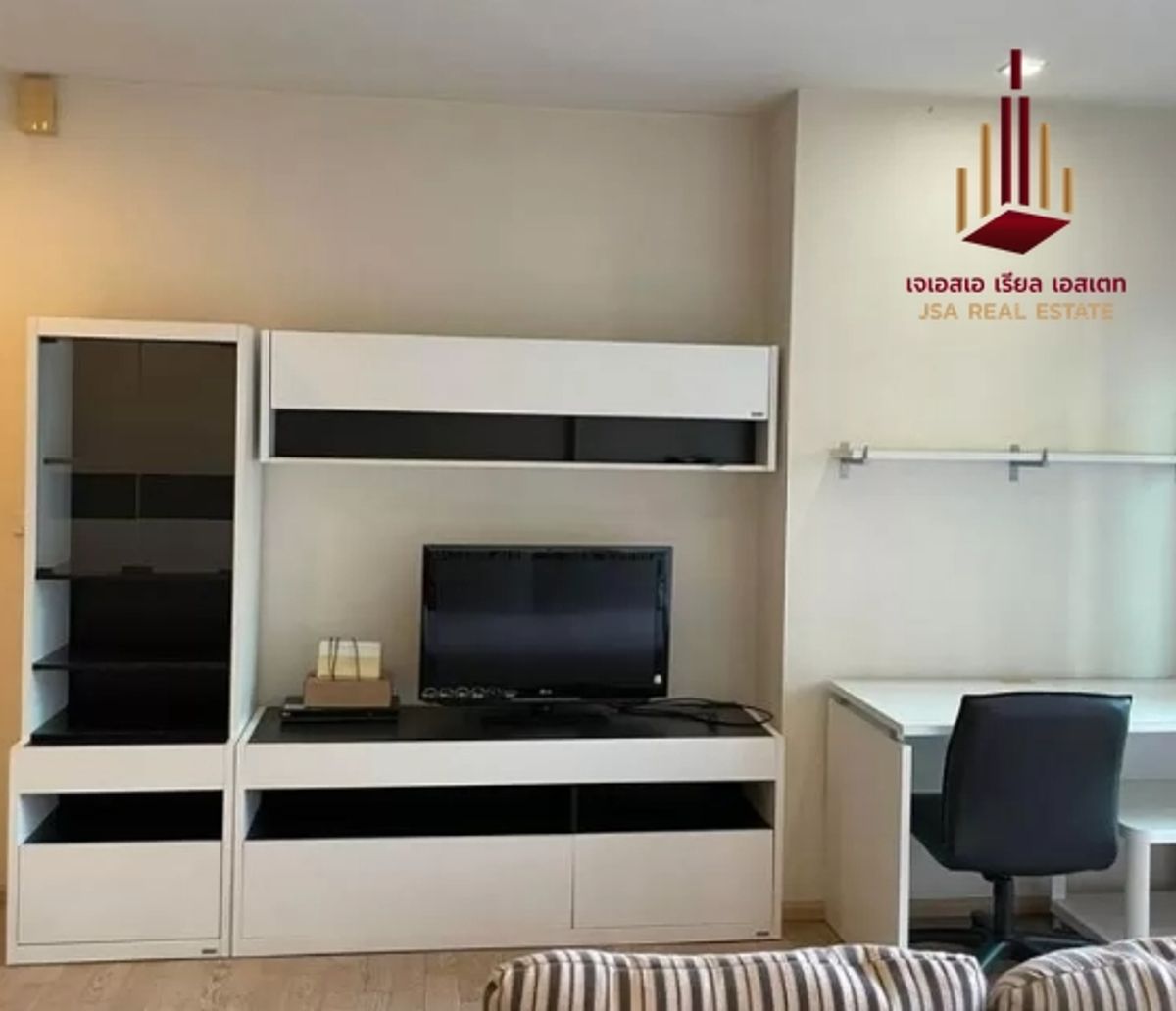 For RentCondoSukhumvit, Asoke, Thonglor : ✨ For Rent: Noble Remix Condo ✨ 💰 ONLY 27,000 THB/Month